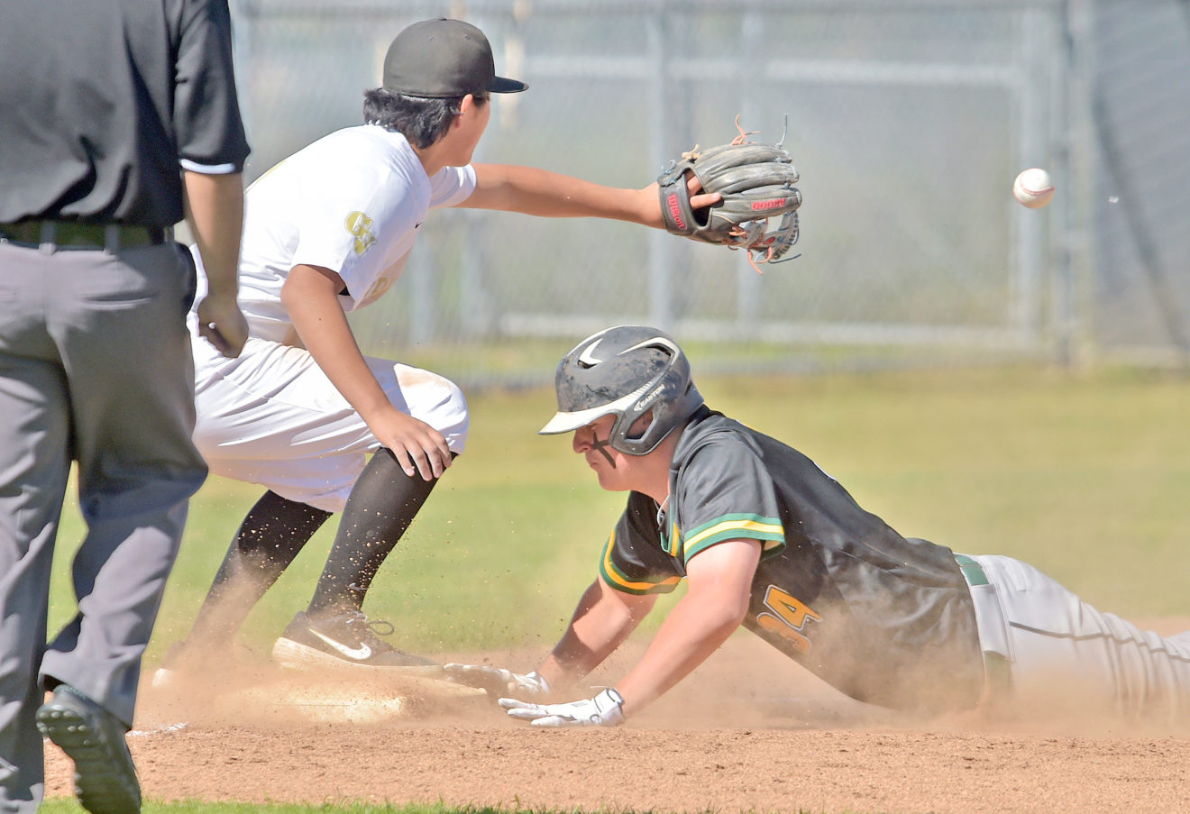 Canyon baseball rallies to defeat Golden Valley