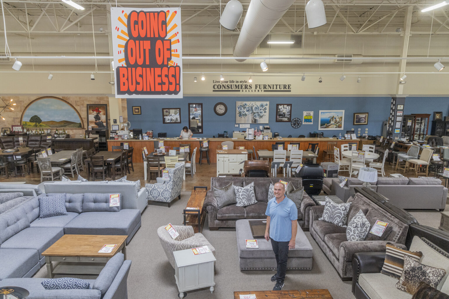 Consumers Furniture closing after 43 years