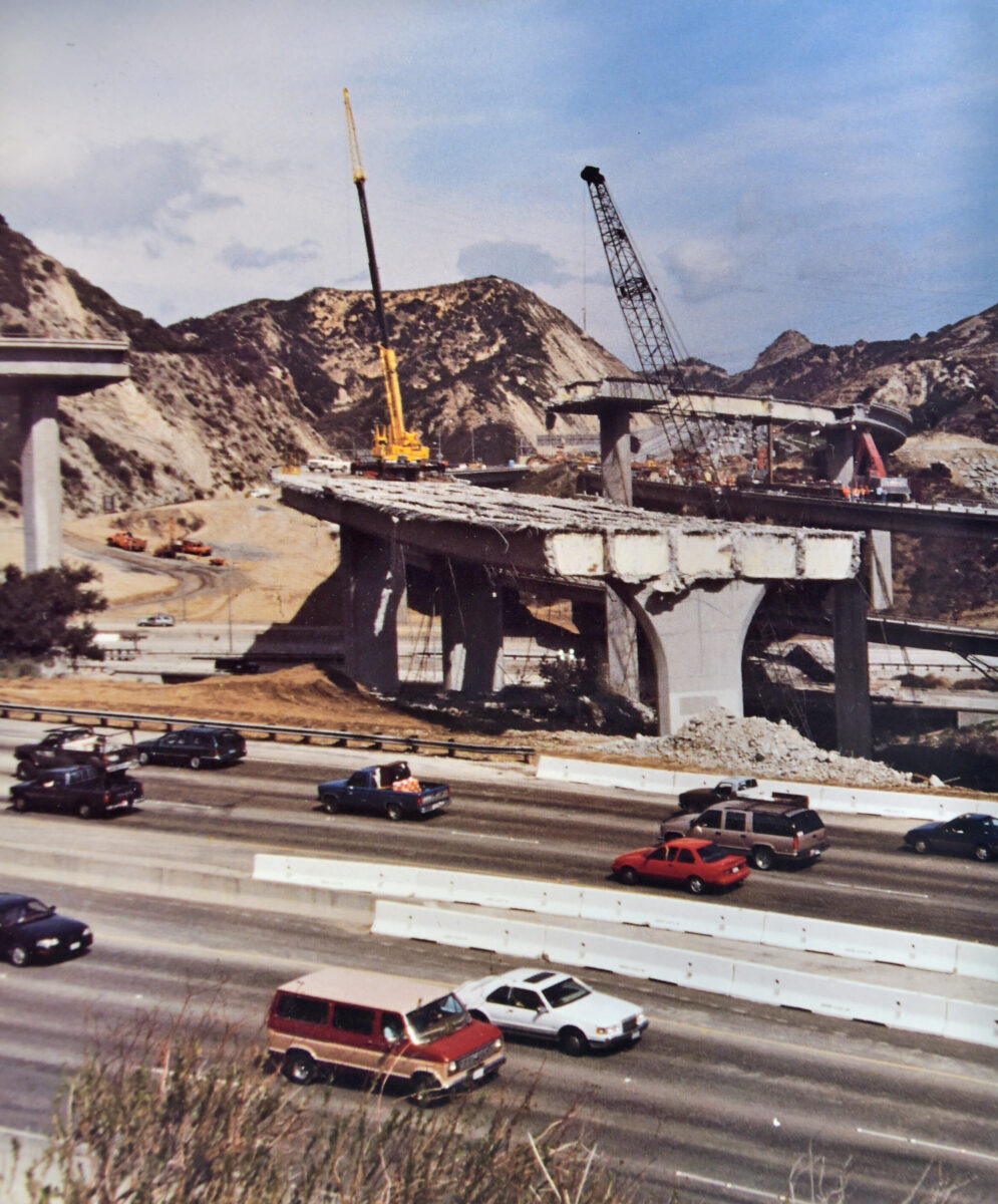 Damage from the earthquake of Jan. 17, 1994. File photo