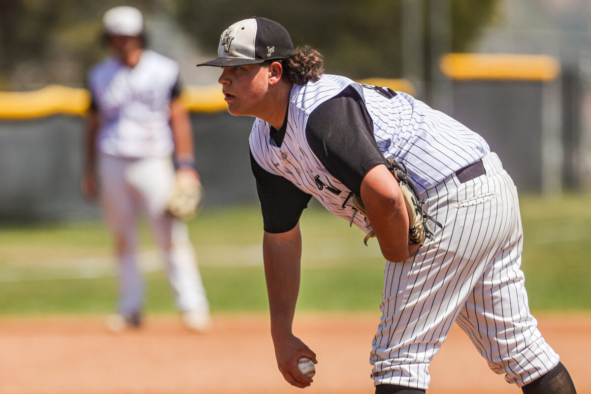 Golden Valley baseball walks off in extrainning battle with Canyon
