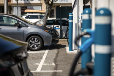 An electric vehicle charging station in Burlingame. Photo by Martin do Nascimento, CalMatters