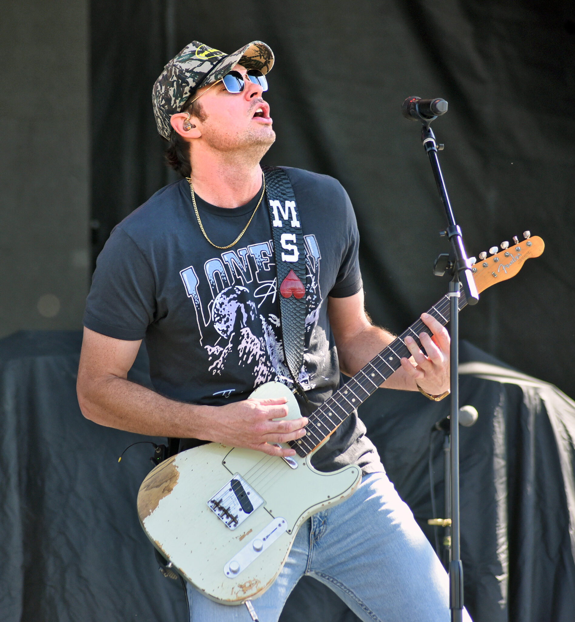 Boots, Brews and Brice Lee Brice performs in SCV for crowd of 8,000 at Boots and Brews