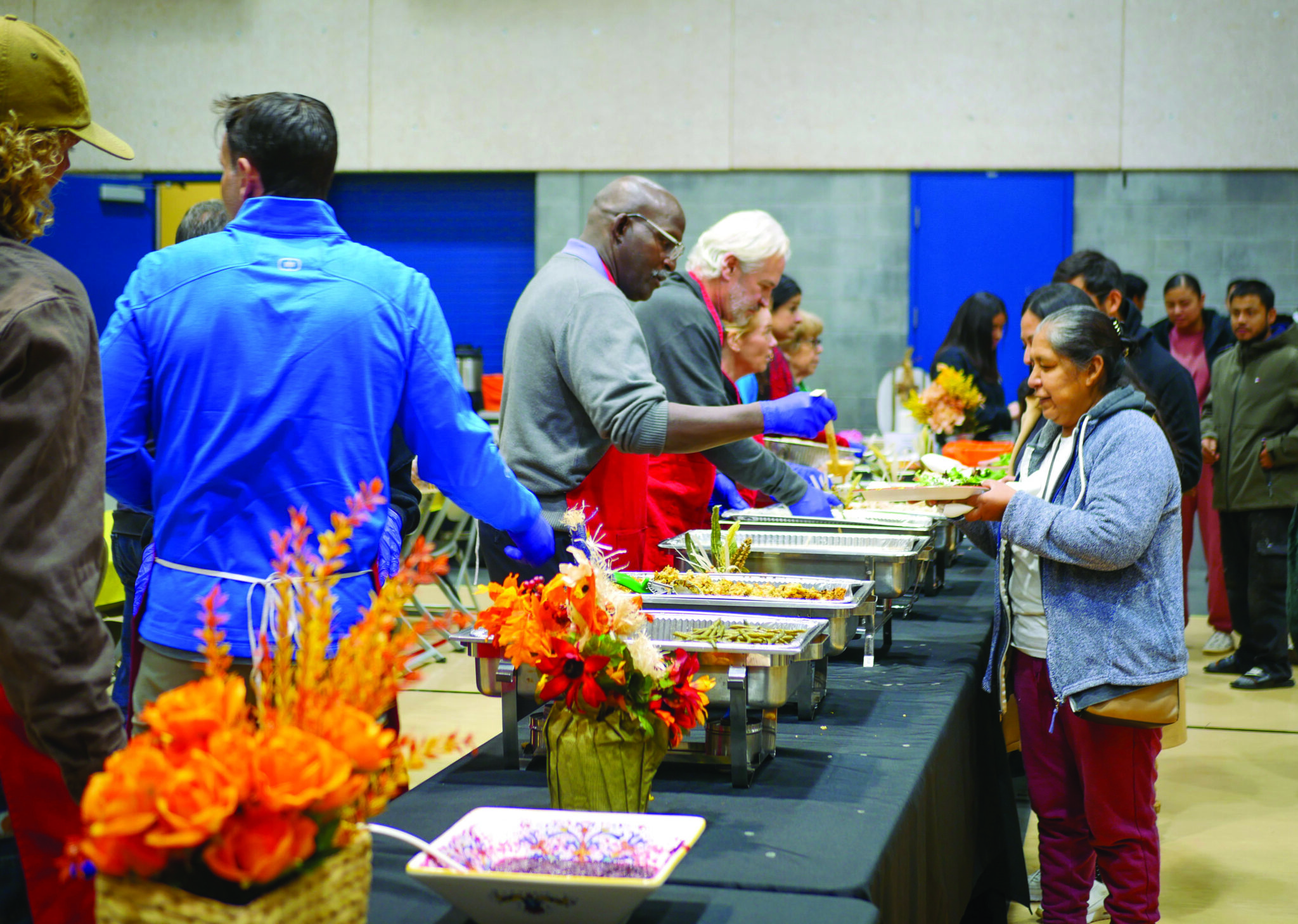 Annual Thanksgiving Community Dinners bring meals to everyone