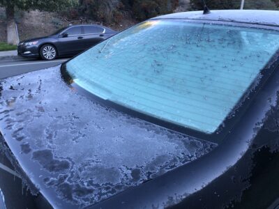 Cars frost over as freezing weather hits the Santa Clarita Valley. Oscar Sol/The Signal