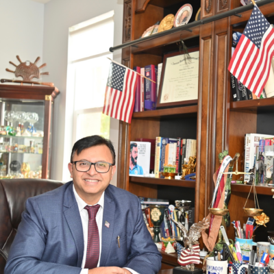 Dr. Akash Ahuja