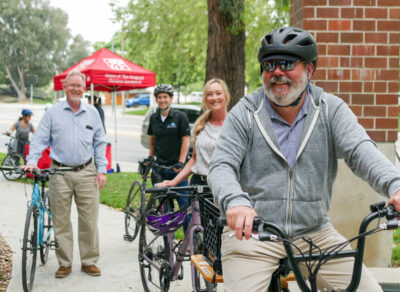 Dozens of bike riders made a pit stop at Santa Clarita’s City Hall for a complimentary breakfast and coffee before making their way to work, commuting via bicycle to reduce carbon emissions and promote eco friendly alternatives when commuting. 051624 Katherine Quezada/The Signal