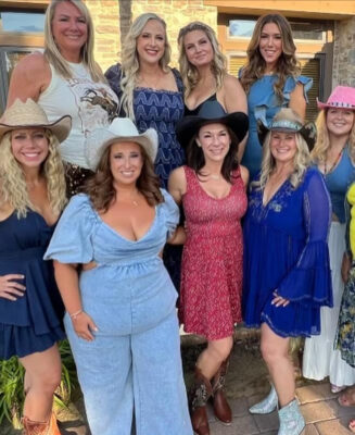 Members of the Back Nine SCV Lean-In Circle planned the inaugural Summertime Hoedown event, held at The Oaks Club at Valencia, to benefit Carousel Ranch. Courtesy photo.