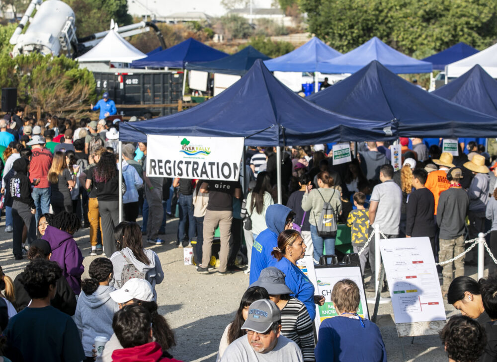 Over 1,100 volunteers show up on Saturday morning, Sept. 21, 2024, at the William S. Hart Pony Baseball and Softball Complex for the 29th annual River Rally Cleanup and Environmental Expo. Habeba Mostafa/The Signal