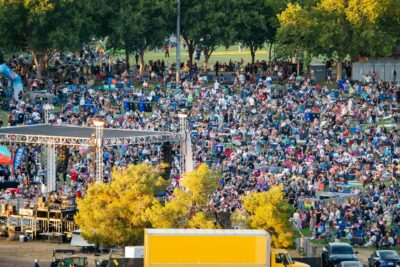 Music fans fill up Central Park for featured band Twisted Gypsy, a Fleetwood Mac tribute band, on July 26, 2025 for Concerts in the Park hosted by the city of Santa Clarita in Saugus, Calif. Katherine Quezada/The Signal