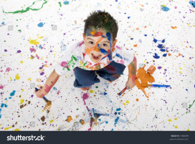 Unleash your creativity in a splatter room. ©Shutterstock