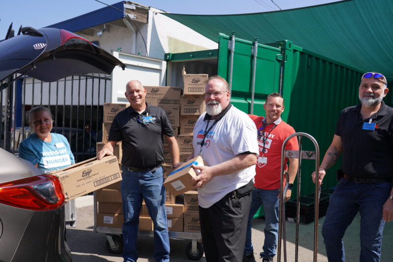 Photo courtesy of the Santa Clarita Valley Food Pantry.