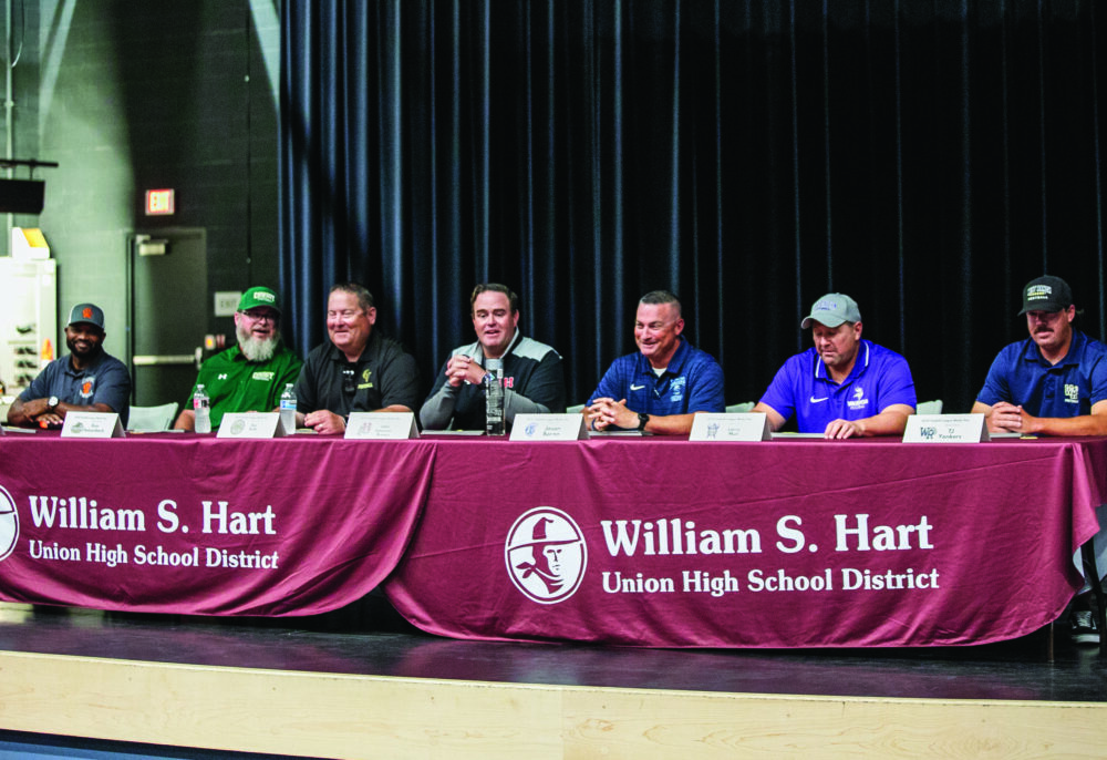 Read more about the article Foothill League hosts football media day