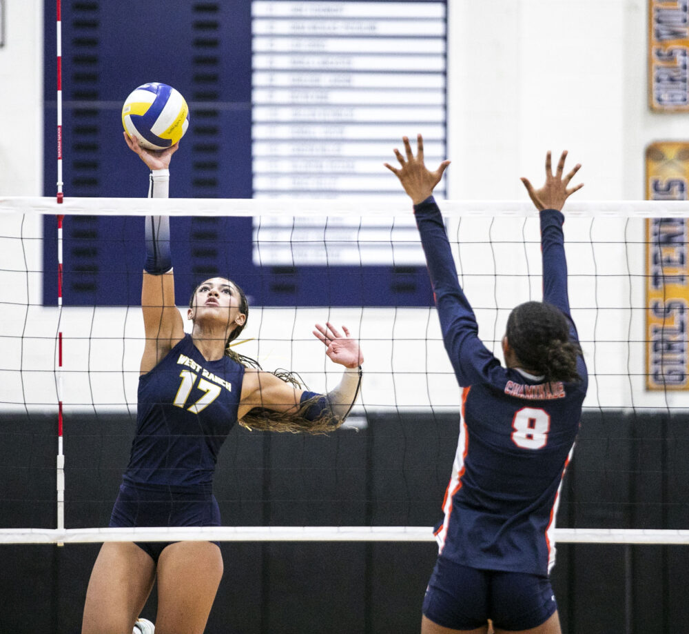 Read more about the article West Ranch volleyball upsets Chaminade  
