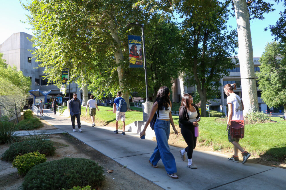 Students made their way back to College of the Canyons on Monday, Aug. 25, for the start of the fall 2025 semester. Courtesy photo.