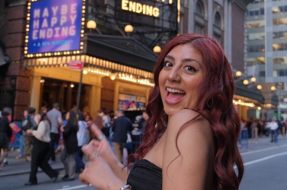 Read more about the article Valencia resident wins Tony Award 