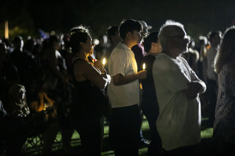 Attendees hold up candles to honor the life of Charlie Kirk during the Candlelight Vigil at Marketplace Park in Valencia on Wednesday, Sept. 17, 2025. Habeba Mostafa/ The Signal
