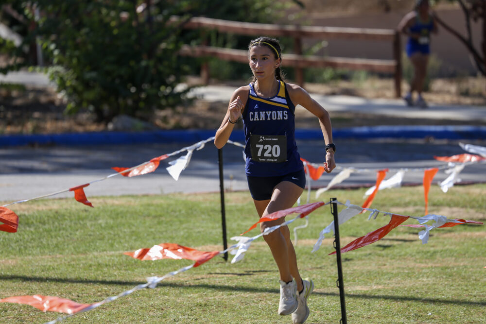 Victoria Jamison won the Western State Conference Preview event at Arroyo Verde Park on Sept. 12, 2025. Photo by Jesse Muñoz/COC Sports Information Director