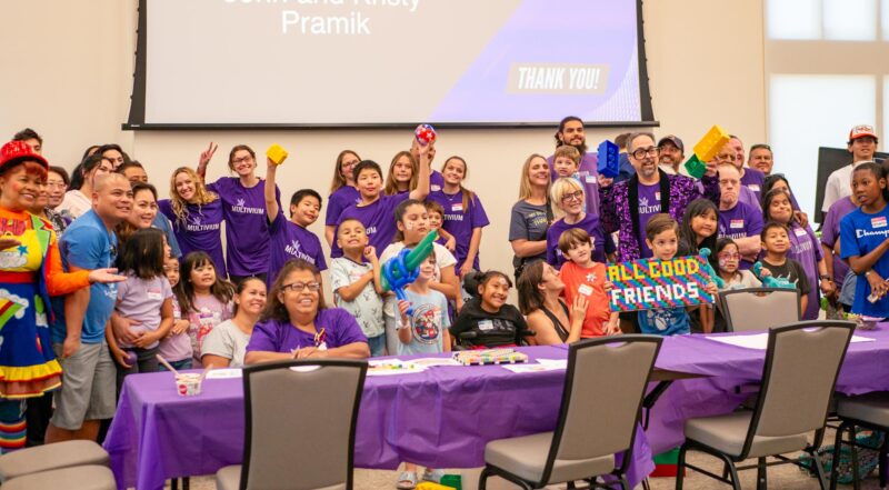 Families and their children gather to close the Here4Fun Day event hosted by Multivium at the Canyon Country Community Center on Sept. 20, 2025. Katherine Quezada/The Signal