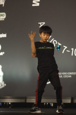 Ten‑year‑old Geo Gan, a Santa Clarita Valley resident, executes his bronze-medal performance in the inaugural Junior (U16) division at the World Yo‑Yo Contest 2025 in Prague. Photo courtesy of Dan Dauer.