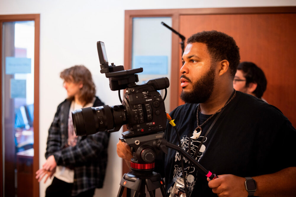 The Golden Globe Foundation grant will fund the Canyons Media Work Education Experience program, which gives students hands-on opportunities to produce professional-quality films and television projects. Photo courtesy of College of the Canyons.