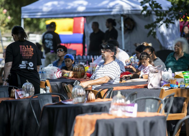 Families enjoy the fall atmosphere at TASC's Fall Festival on the Farm in Sand Canyon on Saturday, Sept. 27, 2025. Habeba Mostafa/ The Signal