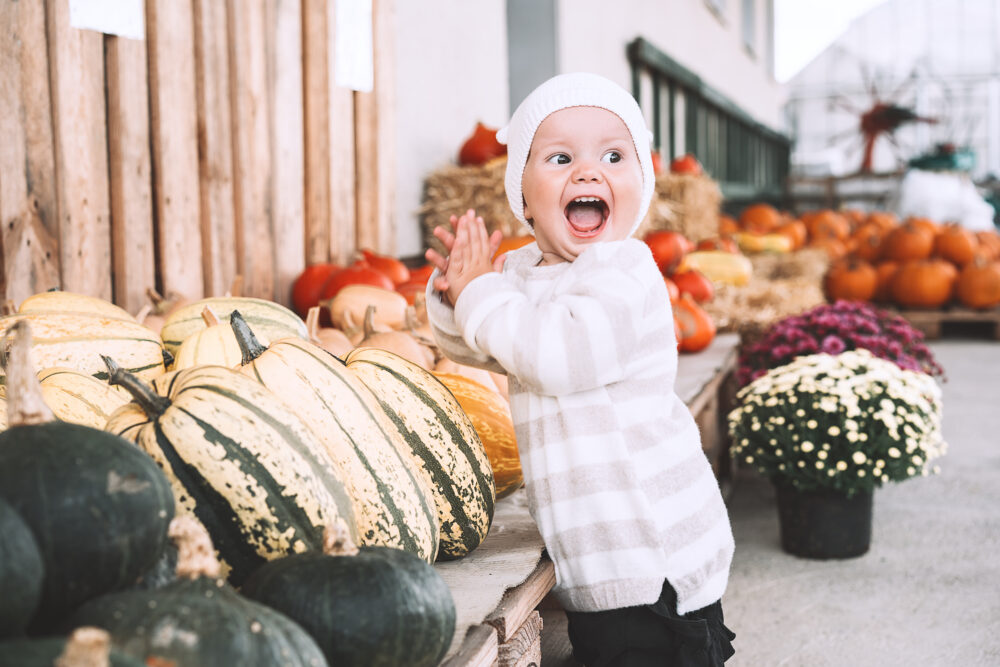 It’s that time of the year again where pumpkin patch adventures await. There is no more fun in October than hunting for the pumpkin you may turn into a jack-o-lantern. ©ADOBESTOCK