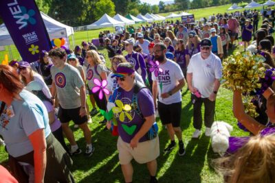 Hundreds participate in the annual Walk to End Alzheimer’s at Bridgeport Park on Oct. 4, 2025. Katherine Quezada/The Signal