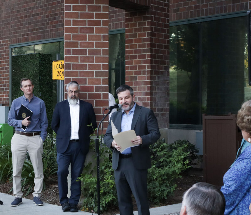 Jay Siegel, rabbi of Congregation Beth Shalom, says a prayer at the "October 7th" memorial at the City of Santa Clarita City Hall, Sunday, Oct. 5, 2025. Kamryn Martell/The Signal