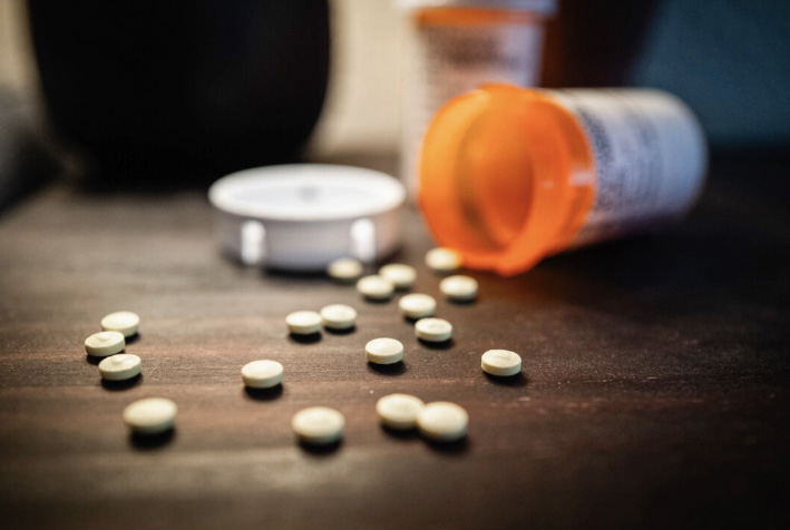 Pain pills sit on a table outside Los Angeles on June 4, 2025. Alexander Neville died of a fentanyl overdose after taking what he believed was OxyContin, purchased from a dealer on Snapchat. Photo by John Fredricks.