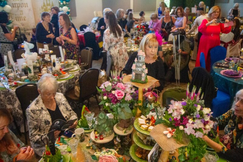 Hundreds of local residents and community leaders join the 21st annual Circle of Hope Tea aimed to support cancer patients on Oct. 18, 2025 at the Santa Clarita Valley Senior Center. Katherine Quezada/The Signal