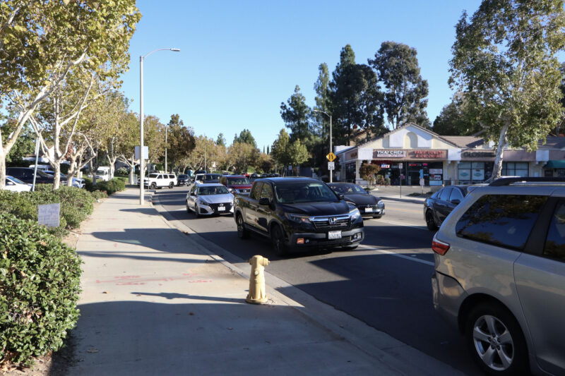 Traffic builds up after a two-vehicle traffic collision on Seco Canyon Road and Copper Hill Drive, Thursday, Oct. 30, 2025. Kamryn Martell/The Signal