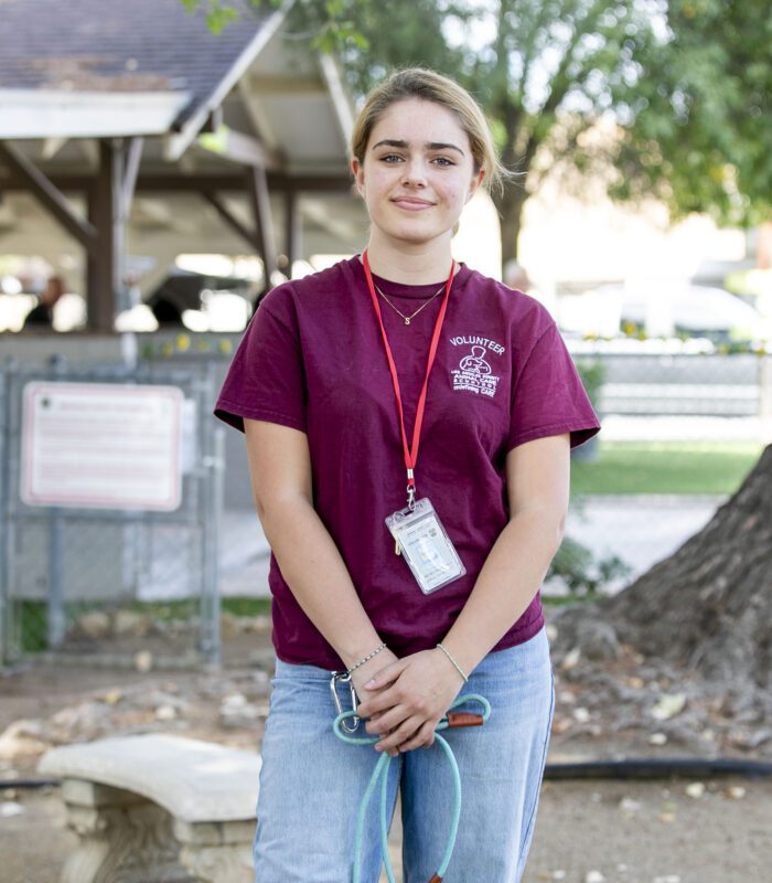 Volunteer Sophie Liepask, 17, helps run the Trunk-or-Treat Animal Adoption Event at the Castaic Animal Care Center on Saturday, Oct. 25, 2025. Habeba Mostafa/ The Signal