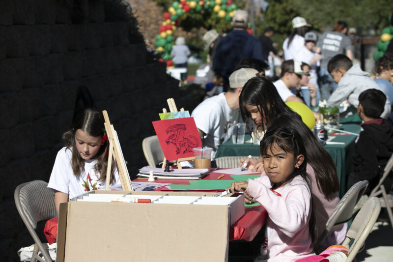 Children participated in crafts during the 20th annual "Festividad for Christ" event at Faith Community Church on Dec. 20, 2025. Habeba Mostafa/ The Signal