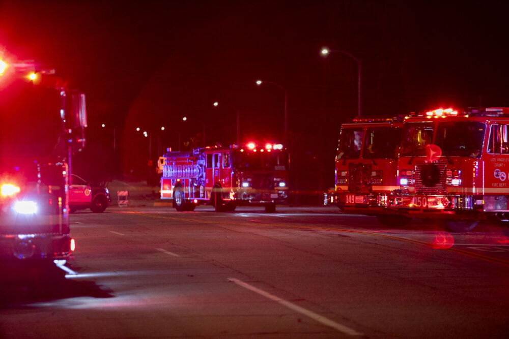 Deputies and firefighters were on the scene at Ridge Route Road in Castaic in response to a gas line explosion on Saturday, Dec. 27, 2025. Habeba Mostafa/ The Signal