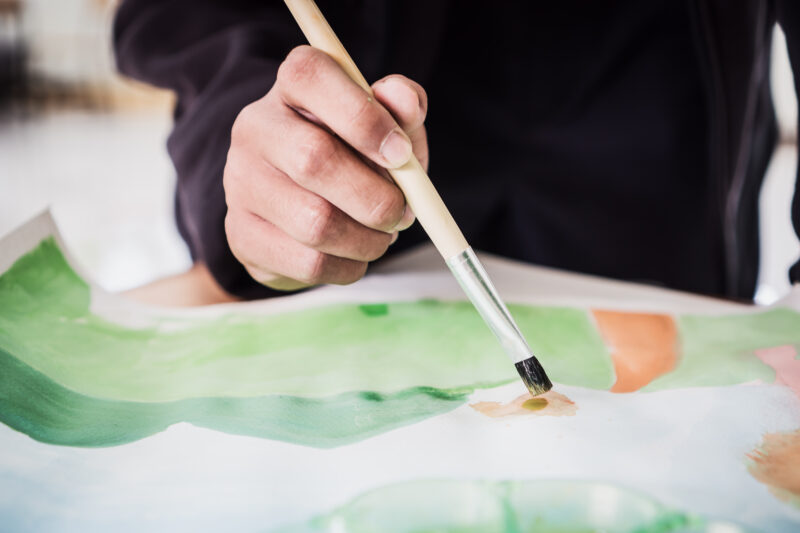 One way to recover from the hectic holiday season is to take a one-hour meditative art session at Healing Art Studio. ©ADOBESTOCK