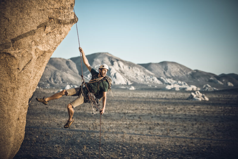 With more than 8,000 established routes and hundreds of formations, Joshua Tree has become a rite of passage for rock climbers, from weekend warriors to “dirtbag” devotees. ©SHUTTERSTOCK
