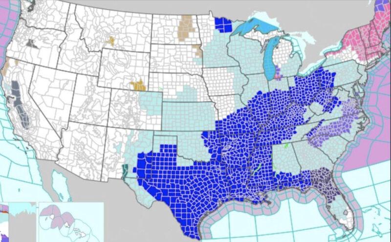 A map released by the National Weather Service on Jan. 26, 2026 shows 'extreme cold' warnings in dark blue and cold weather advisories in light blue. Winter weather advisories are marked in purple, while winter storm warnings are in pink. NWS.