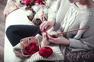 The Knerdy Knitters and Crocheters of the San Fernando Valley host weekly Zoom gatherings that prove creativity knows no geographic limits. ©ADOBESTOCK
