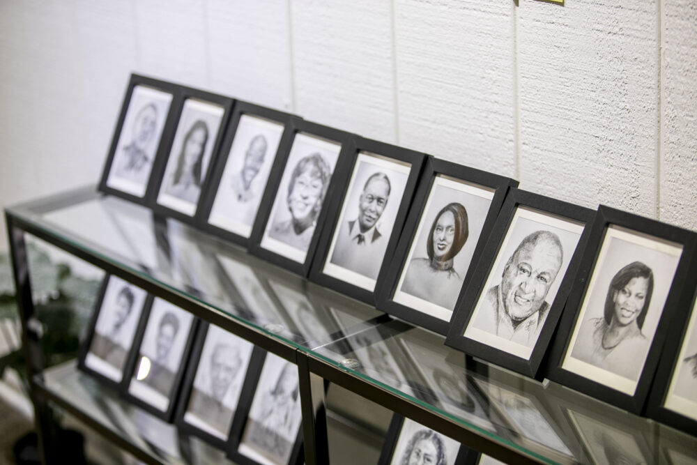 Read more about the article Santa Clarita artists pay tribute to notable local Black figures through art 