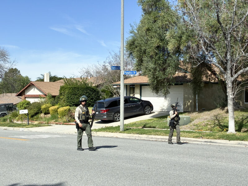 Santa Clarita Valley Sheriff's Station deputies carry heavy equipment after a medical emergency involving a barricaded suspect on the 26600 block of Pamplico Drive in Saugus, Wednesday, March 4, 2026. Kamryn Martell/The Signal