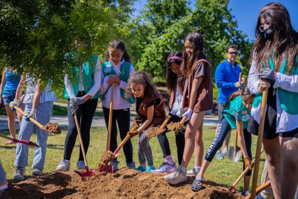 Girl Scouts and other volunteer groups help the Urban Forestry Division sustain the city’s canopy of trees. PHOTO COURTESY CITY OF SANTA CLARITA