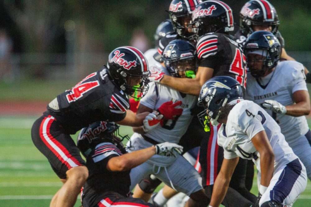 Read more about the article Hart football kicks off season with win over Birmingham  