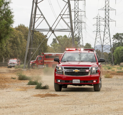 Firefighters and first responders responded to a small fire at the intersection of Magic Mountain Parkway and Rainbow Avenue Thursday afternoon on Aug. 27, 2026. Habeba Mostafa/ The Signal