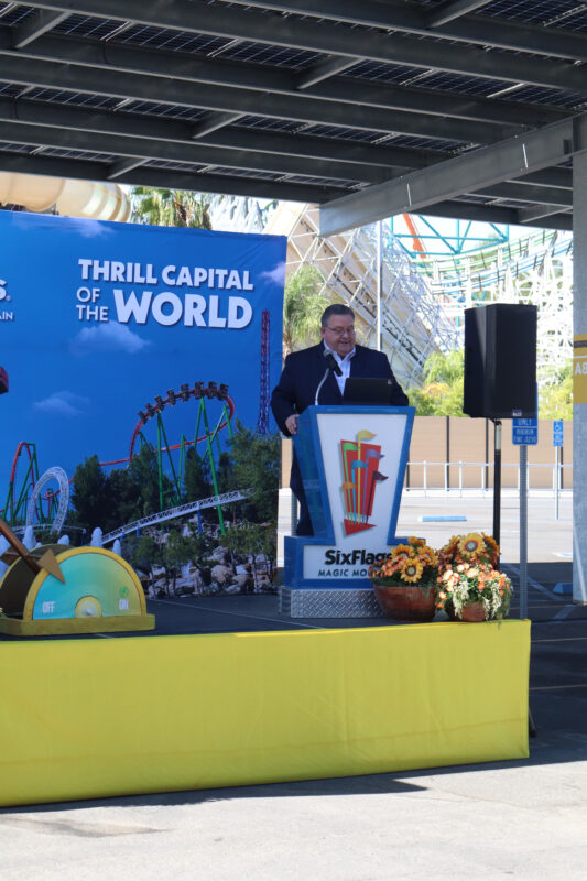 Jason Freeman speaks at the installation of the solar system project at Six Flags Magic Mountain in Valencia, Calif., Thursday, Oct. 1, 2026. Kamryn Martell/The Signal