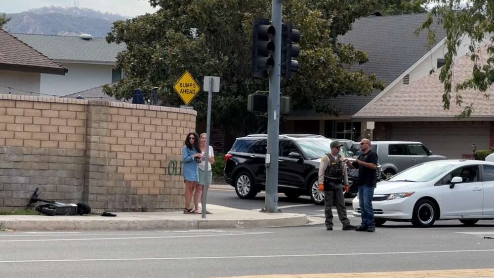 A man in his 20s was transported to the hospital in critical condition following an e-scooter and vehicle collision in Valencia on Saturday afternoon. Signal Staff/The Signal