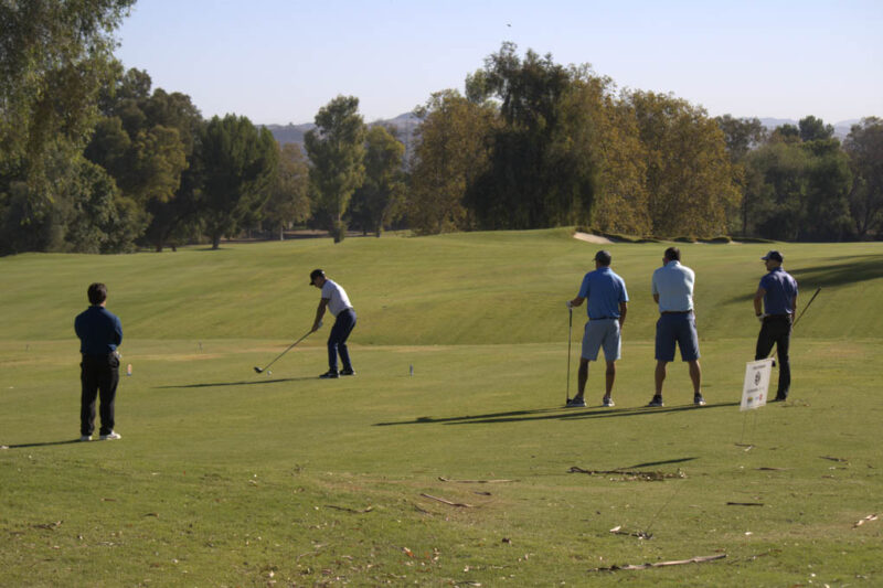 Attendees starting the tournament at the Valencia Country Club in Valencia, Calif., Thursday, Oct, 19, 2026. Audrey De Laura/The Signal