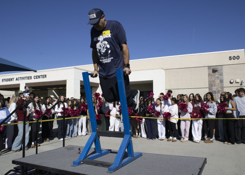 Petros Papadakis demonstrating a dip to the students at West Ranch High School in Valencia, Calif., Wednesday, Oct, 28, 2026. Audrey De Laura/The Signal